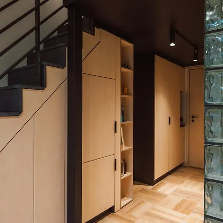 Stereo House By Larsen 3*